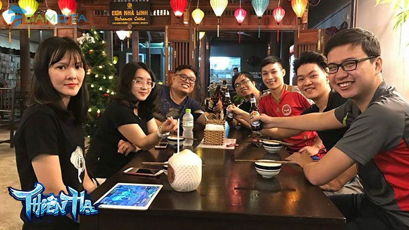 THG-Khi-xa-nhau-van-cu-la-de-dang-4